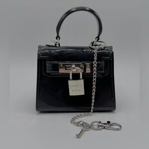 Kendall & Kylie Black Mini Bag Sleek Design